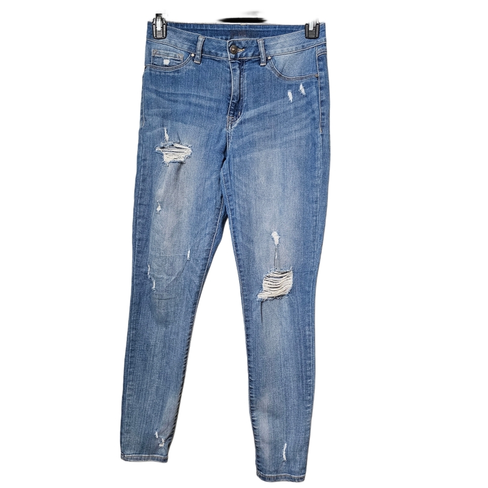 #bemore Rewash Women's Blue Distressed Jeans - Size 9/29